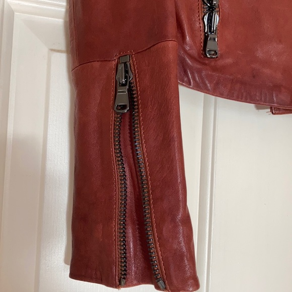 Leather Jacket Moto Style - Picture 4 of 17